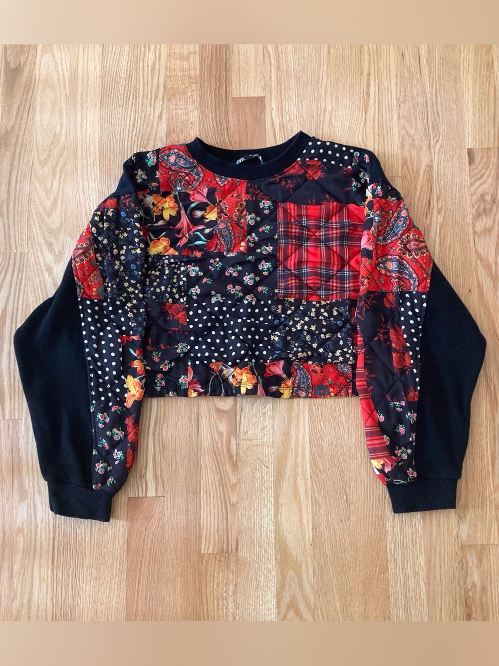ZARA Edgy Boho Patchwork Floral & Plaid Cropped Sweatshirt Sz S